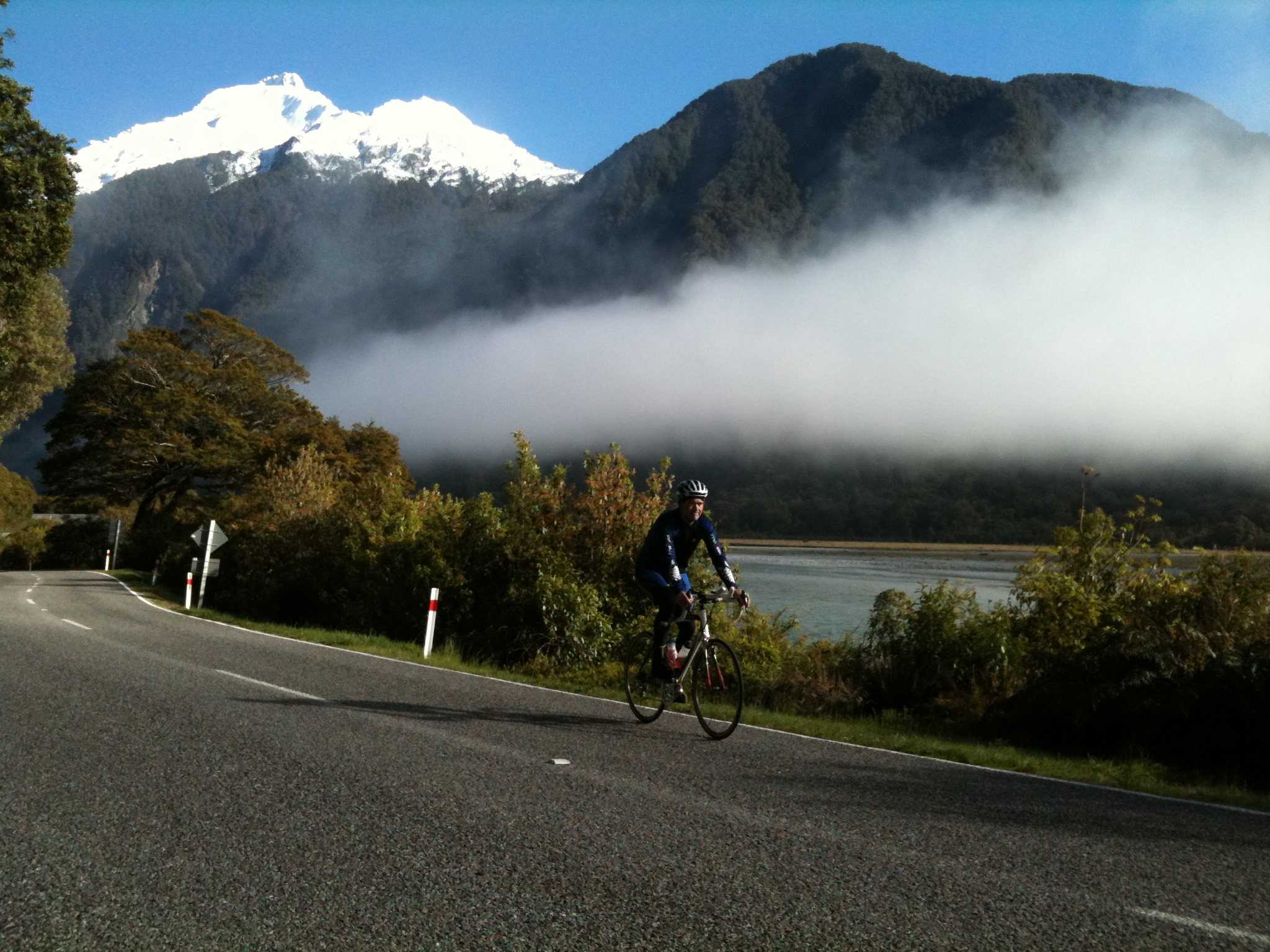 Soigneur cycling online jerseys